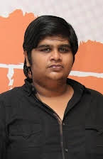 Karthik Subbaraj som Director