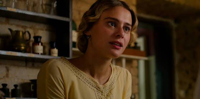 7:00 PM: Hotel Portofino (S3 E4) (S3) | Drama | 11/30 2025