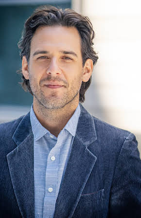 Roberto Patino as Director