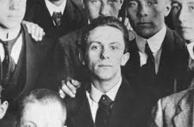 Hitler's Circle of Evil: Regrouping