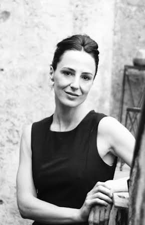 Valentina Carnelutti as 