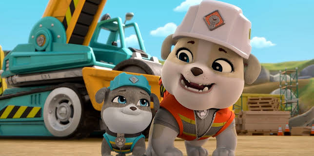 15:45: Rubble og gjengen: Valpene fikser en talentkonkurranse-scene / Valpene bygger instrumenter | NRK Super | 12/14 2025