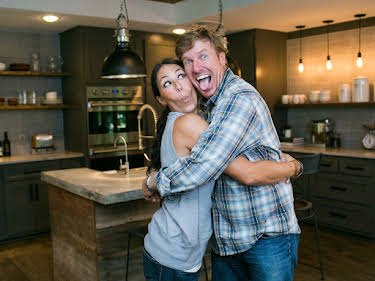 01:55: Fixer Upper: Umbauen, einrichten, einziehen! | Sixx | 5/13 2026