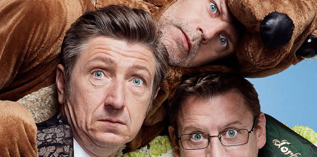 03:00: Klassefesten 2: Begravelsen (IMDb 5.7) | Viasat Film Family | 1/30 2026