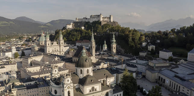 21:00: Österreichs Erbe für die Welt - Meisterwerke, Urwälder und Prachtbauten (2/2) | 3SAT | 2/23 2026