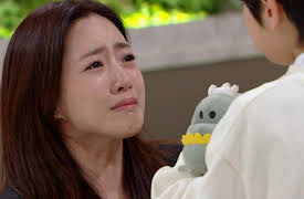 Queen's House: Queen's House Episode 24