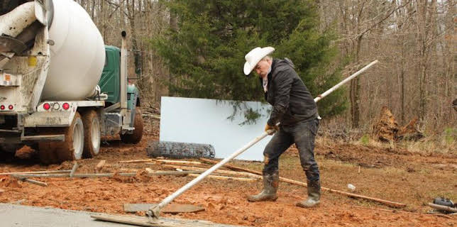 5:00 PM: Homestead Rescue (S4) | Discovery Channel | 3/12 2026