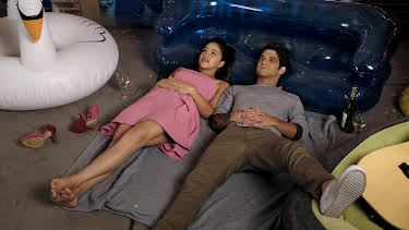 14:30: Jane the Virgin (S4 E1) (S4) | Viasat Series | 4/21 2026