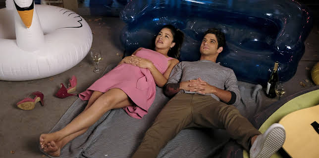 00:25: Jane the Virgin (S4 E1) (S4) | Viasat Series | 11/23 2025