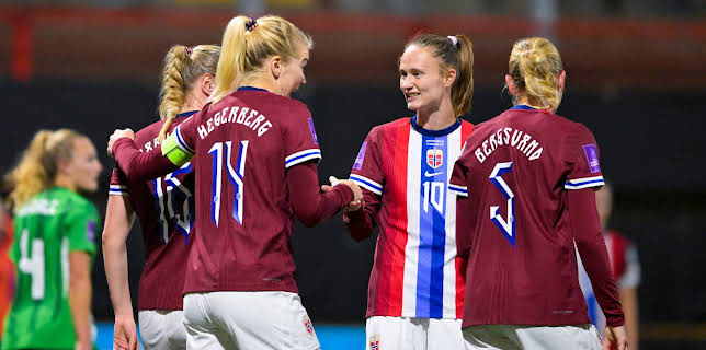 Privatlandskamper, kvinner: Danmark - Norge