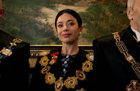 Her Majesty: Townhouse