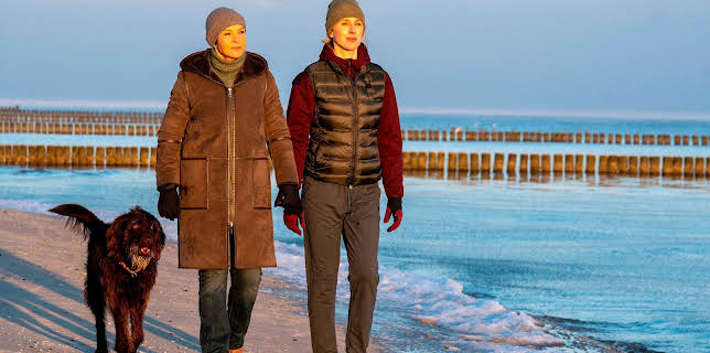 23:25: Friedhof der Welpen - Der Usedom-Krimi | MDR Fernsehen | 2/2 2026