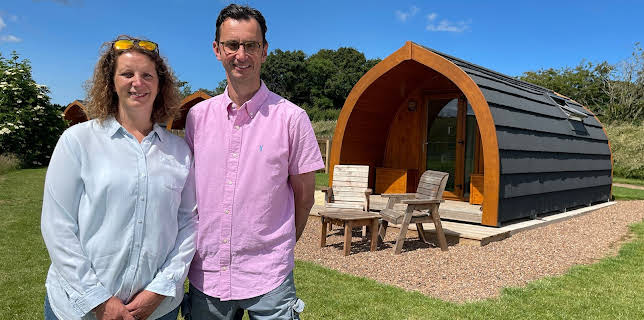 6:55 PM: Four in a Bed | More 4 | 2/7 2026