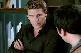 Angel: 5. Rm with a Vu