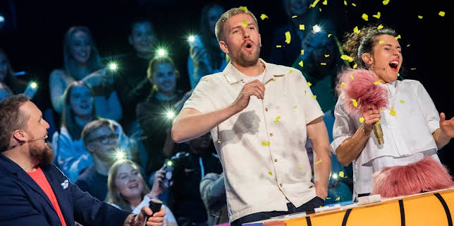 12:05: 10 på topp | NRK 2 | 12/22 2025