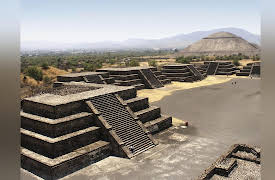 Maya to Aztec: Ancient Mesoamerica Revealed: The Great City of Teotihuacan