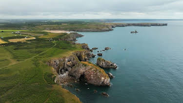 11:00 PM: Inside Britain's National Parks (S1) | BBC Two | 4/7 2026