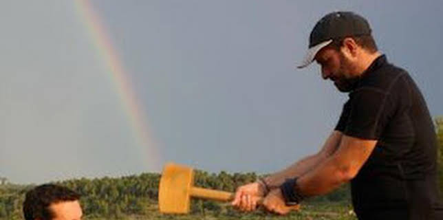 17:50: Trinxeres: La Guerra a Barcelona | Canal 33 | 1/8 2026