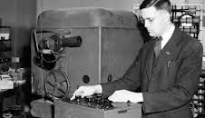 World War Weird (S2 E5)