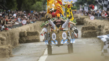 12:20 PM: Red Bull Soapbox Race (S7 E1) (S7) | Dave | 9/6 2026
