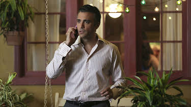 12:10: Jane the Virgin (S2 E6) (S2) | Viasat Series | 6/10 2026
