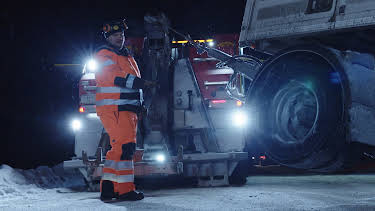 16:25: På glattisen (S17 E2) (S17) | Viasat 4 | 10/31 2026