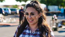 The Vintage French Farmhouse (S1 E16)