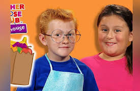 Mother Goose Club Playhouse: Grocery Store