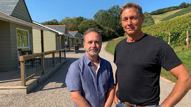 7:55 PM: Four in a Bed | More 4 | 4/5 2026