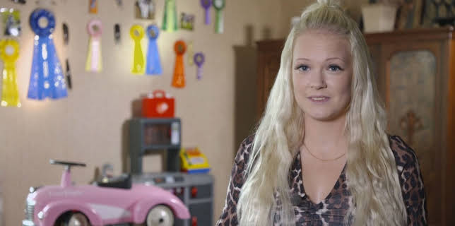 07:25: Unga Mammor (S3 E1) (S3) | TV3 | 12/20 2025