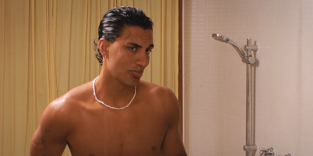 23:00: Paradise Hotel (S18 E2) (S18) | TV3 | 1/13 2026