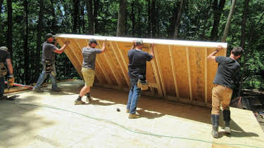 1:00 PM: Building Off The Grid (S2) | Discovery Channel | 7/5 2026