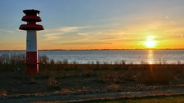 12:00: Unsere Geschichte: Meine Kindheit an der Elbe | NDR Fernsehen | 4/11 2026