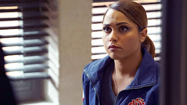 03:00: Chicago Fire (S5 E18) (S5) | Viasat Series | 10/14 2026