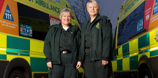 12:10 AM: 999: On the Front Line | More 4 | 11/4 2025