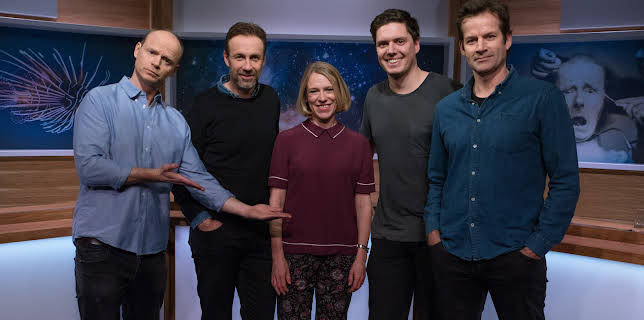 00:30: Brille (S8 E8) (S8) | TVNorge | 2/5 2026