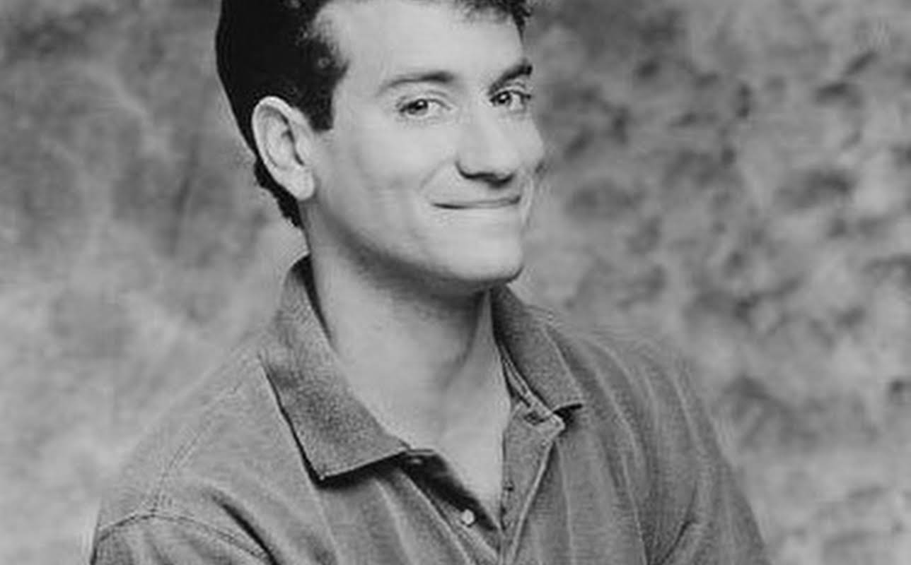 Lew Schneider
