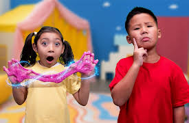 Toys and Colors Club by pocket.watch: Kaden and Maddie's Slime Scramble!