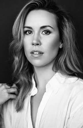 Siobhan Murphy as 