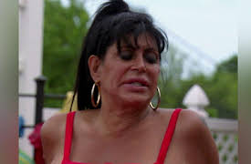 Big Ang Season 1: Big Time
