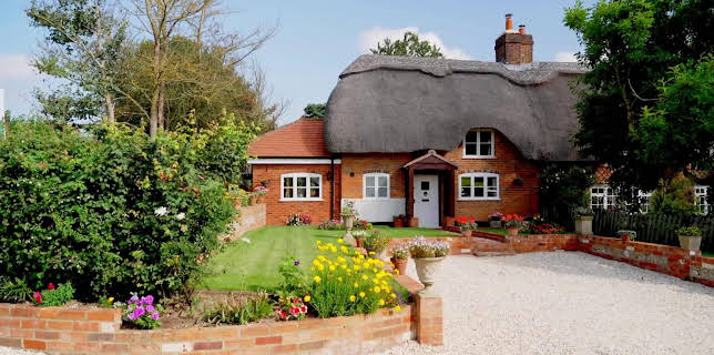 09:15: En plats på landet (S31 E44) (S31) | TV8 | 3/5 2026