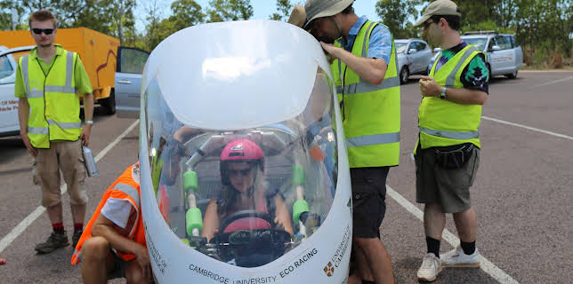 13:05: Gamechangers: Inventing The World (S1 E4) (S1) | Animal Planet | 11/9 2025