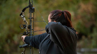 04:45: Alaskan Bush People (S4 E11) (S4) | Animal Planet | 12/28 2025