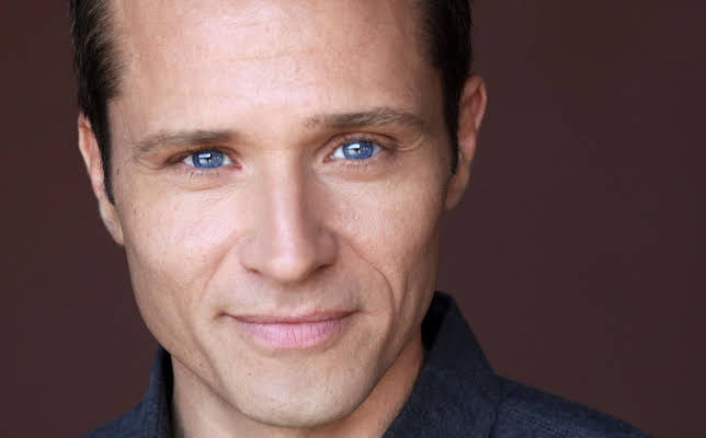 Seamus Dever