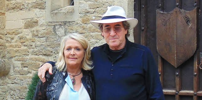 3:10 PM: Four in a Bed | More 4 | 1/28 2026