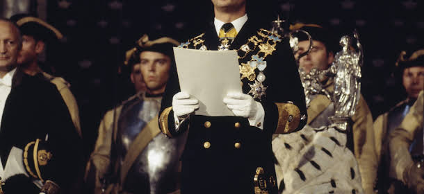 TV matar oss med mer monarki - premiär igår för "Tronen" på TV4