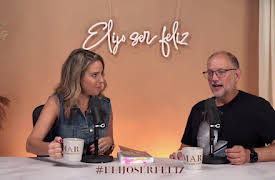 Elijo ser feliz season-4: Un tipo con cáncer entra a un bar