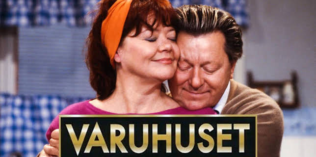 02:50: Varuhuset - syntolkat | SVT24 | 11/7 2025