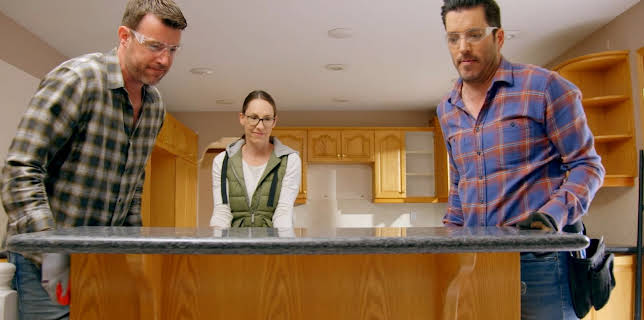 12:00 PM: Property Brothers: Forever Homes (S6 E4) (S6) | W | 11/28 2025