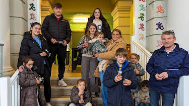 12:00 PM: 22 Kids & Counting (S4 E6) (S4) | 5 Star | 12/7 2025